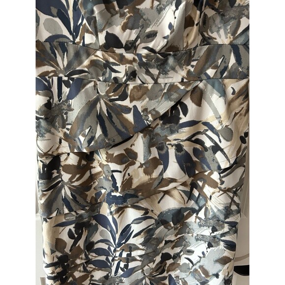 Connected Apparel Size 10 Women’s Printed Tiered Sleeveless Dress Career - Picture 3 of 8